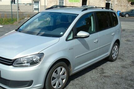 VW Touran 125.000 km 5.999 &euro; Theres OT Obertheres 97531