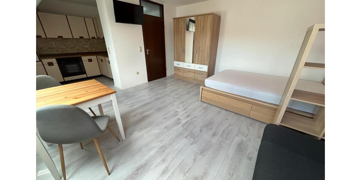 Dachgeschoßwohnung Dittelbrunn - 1 Zimmer, 30 m&sup2;, 550&euro; | Angebot:26047339