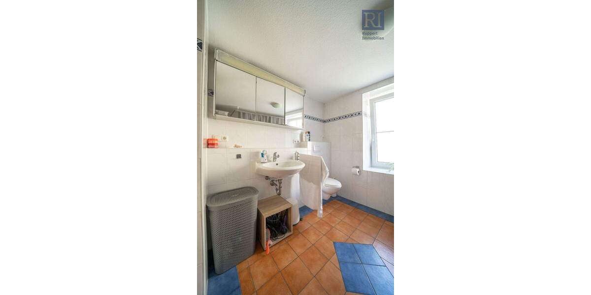 Etagenwohnung Oberpleichfeld - 4 Zimmer, 99 m&sup2;, 242.000&euro; | Angebot:25666651