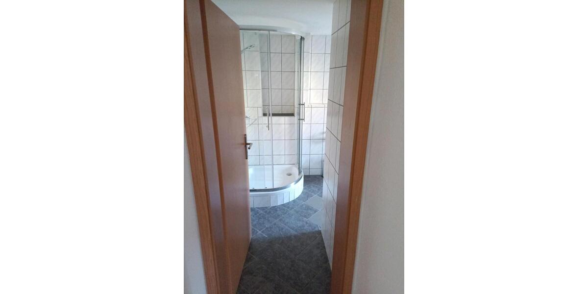 Einfamilienhaus Hammelburg - 9 Zimmer, 113 m&sup2;, 650&euro; | Angebot:25603624