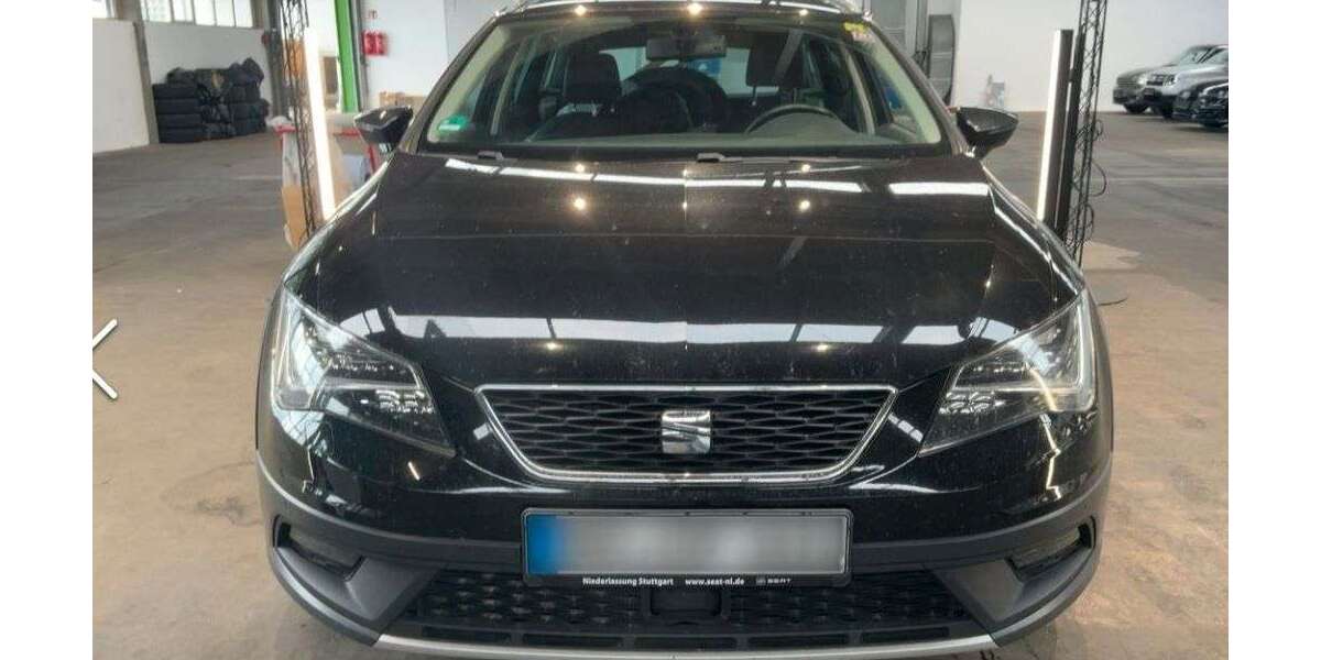 Seat Leon 125.000 km 14.999 &euro; Salz 97616