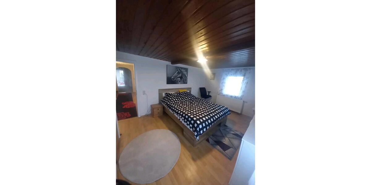 Einfamilienhaus Haßfurt - 7.5 Zimmer, 150 m&sup2;, 185.000&euro; | Angebot:25382998