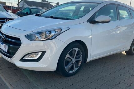 Hyundai i30 110.773 km 10.500 &euro; Bergtheim 97241