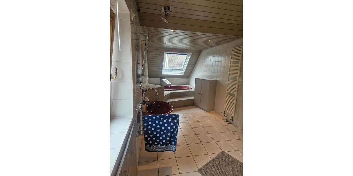 Gewerbeobjekt Kolitzheim - 695&euro; | Angebot:23002886