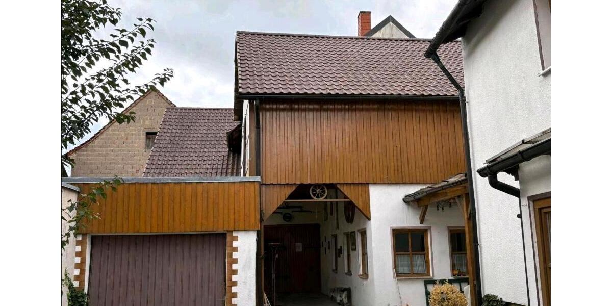 Einfamilienhaus Sulzfeld - 10 Zimmer, 209 m&sup2;, 205.000&euro; | Angebot:23431179