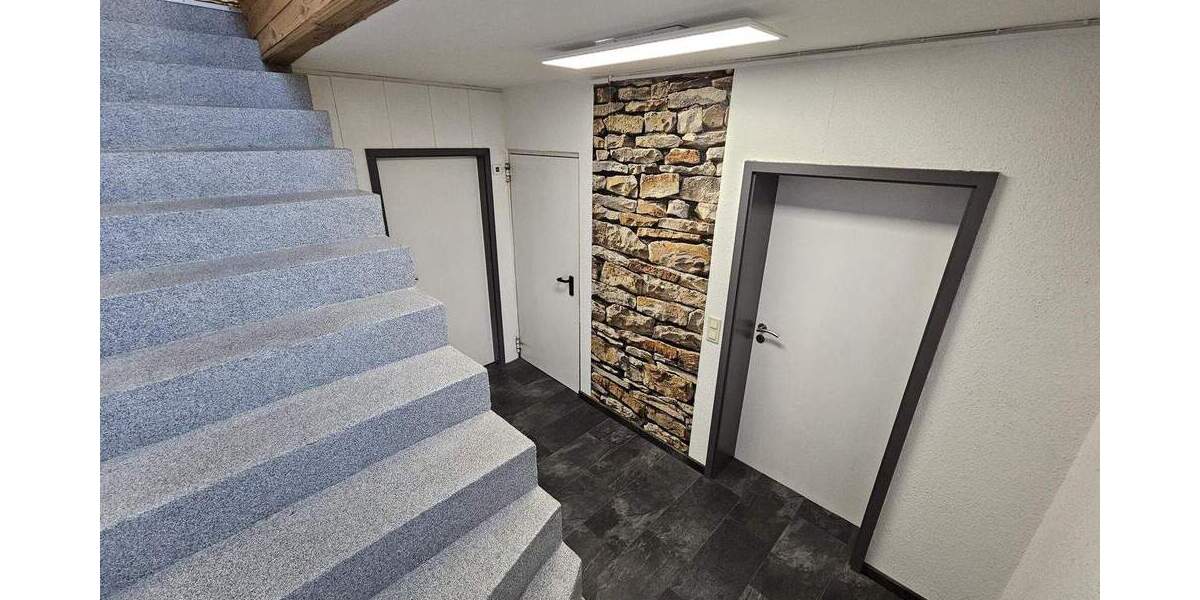 Einfamilienhaus Bad Kissingen Garitz - 6 Zimmer, 197 m&sup2;, 555.000&euro; | Angebot:25769550