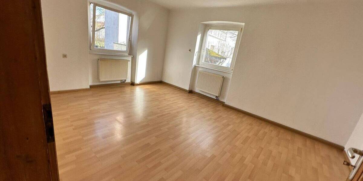 Mehrfamilienhaus, Wohnhaus Gerolzhofen Rügshofen - 9 Zimmer, 219 m&sup2;, 349.000&euro; | Angebot:26092644