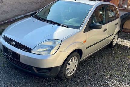 Ford Fiesta 108.889 km 2.400 &euro; Eschenau 97478