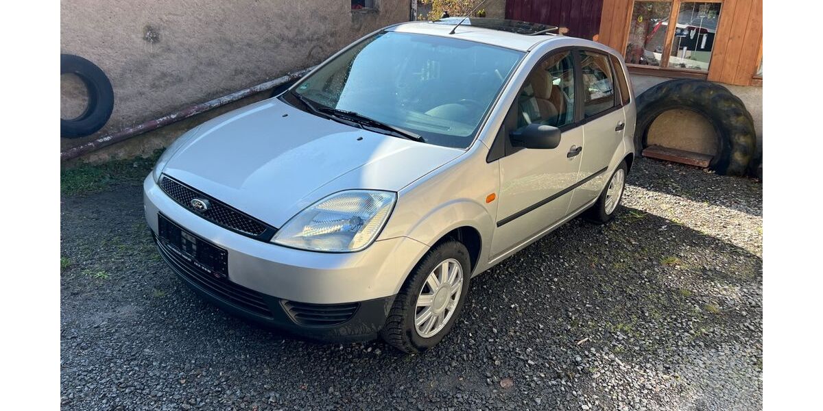 Ford Fiesta 108.889 km 2.400 &euro; Eschenau 97478