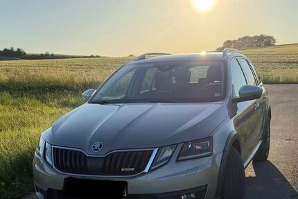 Skoda Octavia 214.000 km 12.899 &euro; Arnstein 97450