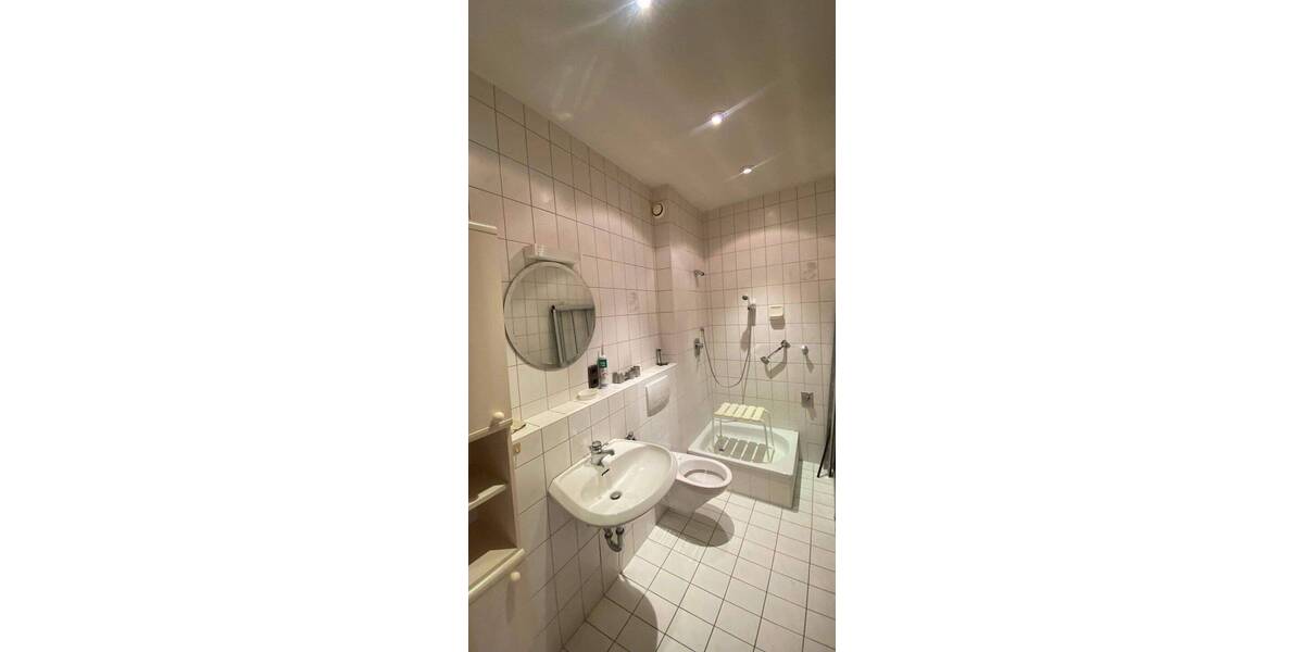 Einfamilienhaus Volkach - 9 Zimmer, 415.000&euro; | Angebot:25771722