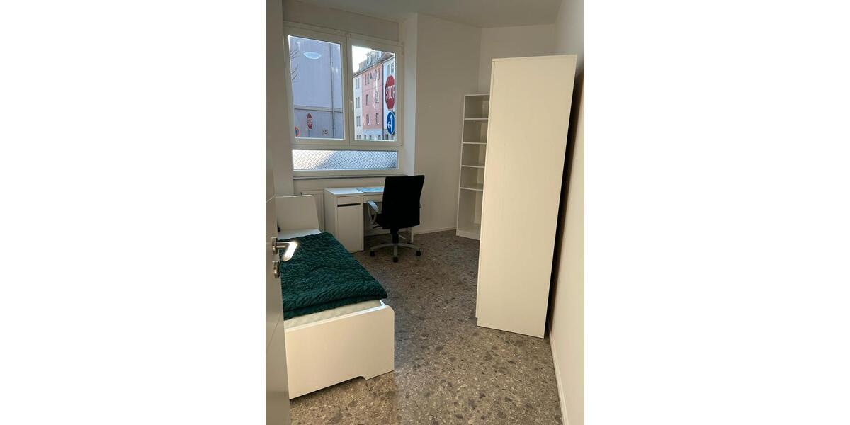 Erdgeschoßwohnung Schweinfurt Gartenstadt - 1 Zimmer, 11 m&sup2;, 420&euro; | Angebot:26312151