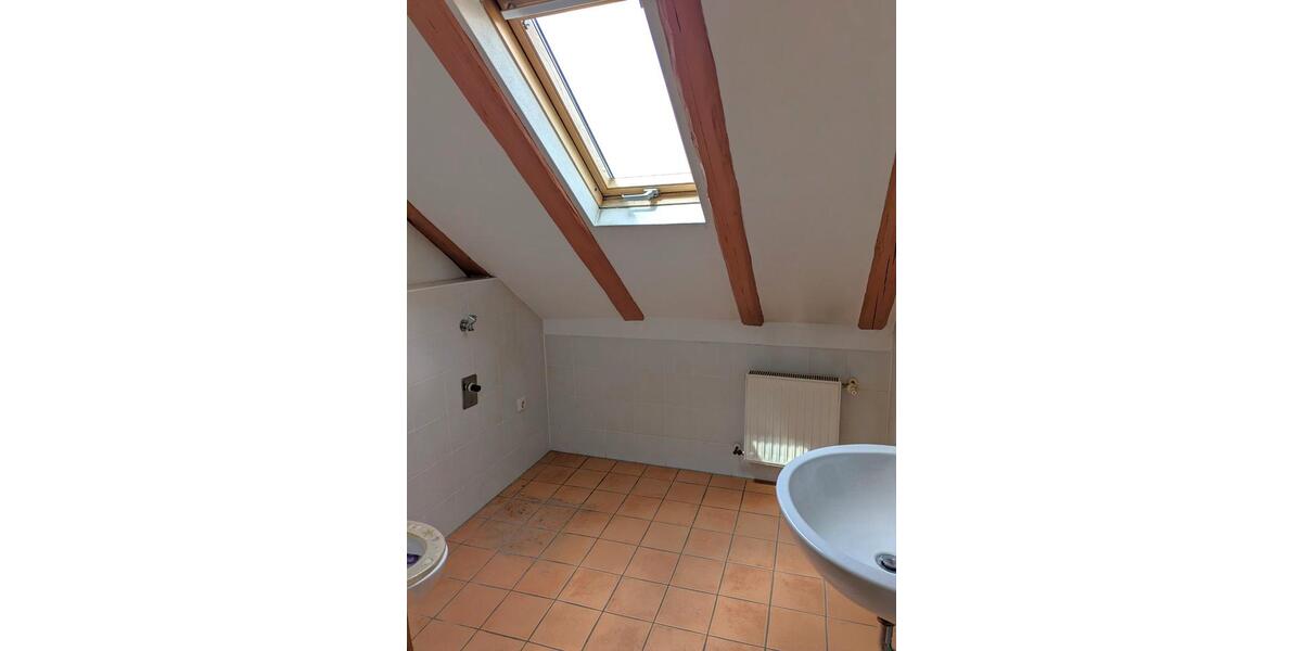 Mehrfamilienhaus, Wohnhaus Hofheim in Unterfranken - 120.000&euro; | Angebot:26587248