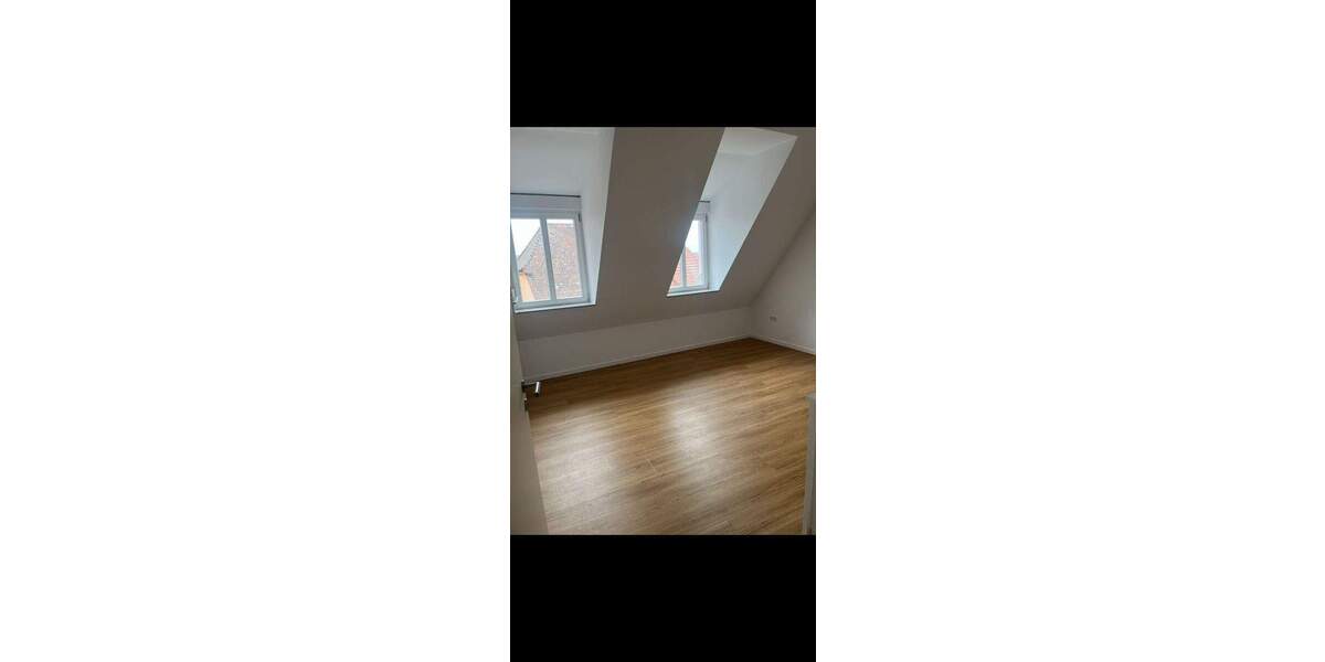 Etagenwohnung Volkach Astheim - 2 Zimmer, 82 m&sup2;, 700&euro; | Angebot:25673734