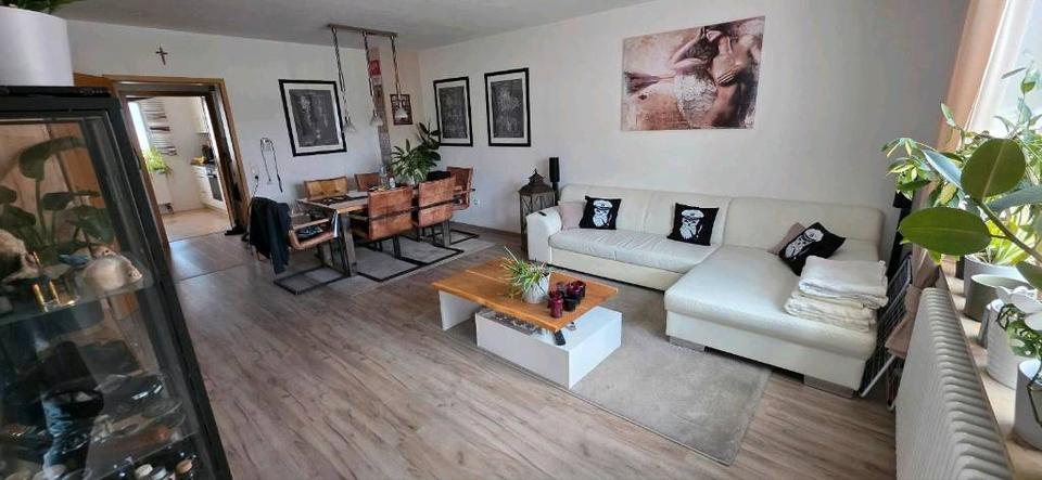 Etagenwohnung Schweinfurt Gartenstadt - 3 Zimmer, 75 m&sup2;, 225.000&euro; | Angebot:25856547