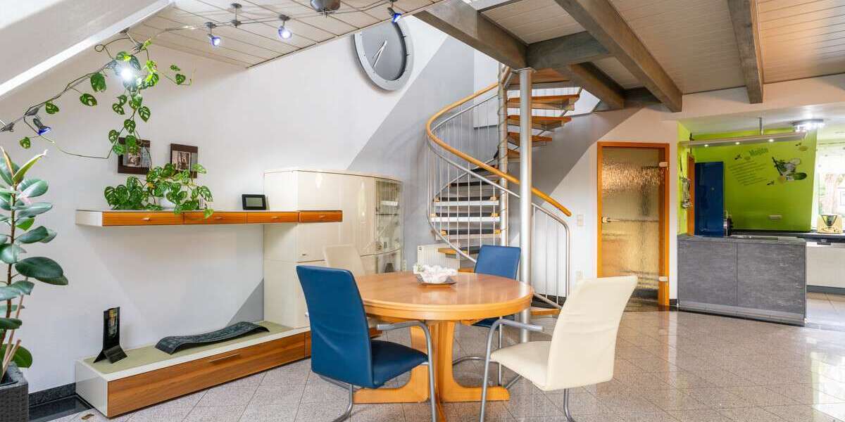 Etagenwohnung Schweinfurt Haardt - 3 Zimmer, 95 m&sup2;, 260.000&euro; | Angebot:24132245