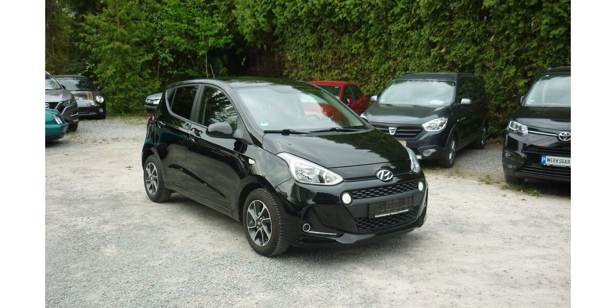 Hyundai i10 49.200 km 9.500 &euro; Estenfeld bei Würzburg 97230