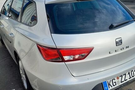 Seat Leon 191.000 km 6.150 &euro; Massbach 97711