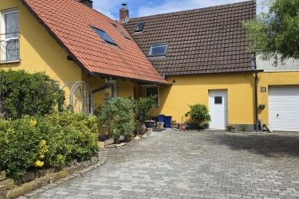 Einfamilienhaus mit Garten und Doppelgarage in 97539 Wonfurt (ID 10681) - Haus Wonfurt Wonfurt | Angebot:26656095