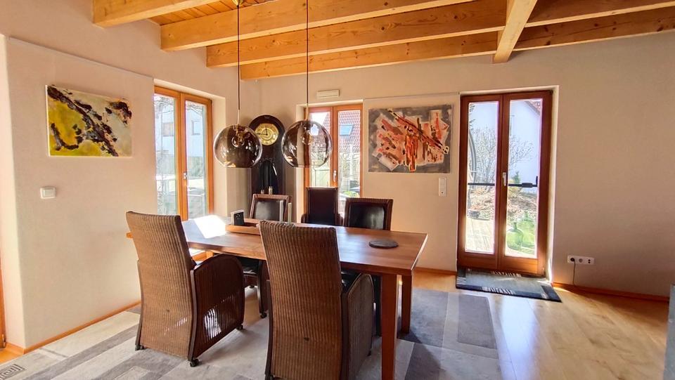 Einfamilienhaus Üchtelhausen - 5 Zimmer, 165 m&sup2;, 495.000&euro; | Angebot:25943251