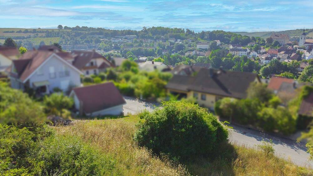 Doppelhaushälfte Arnstein - 5 Zimmer, 127 m&sup2;, 435.000&euro; | Angebot:25997009