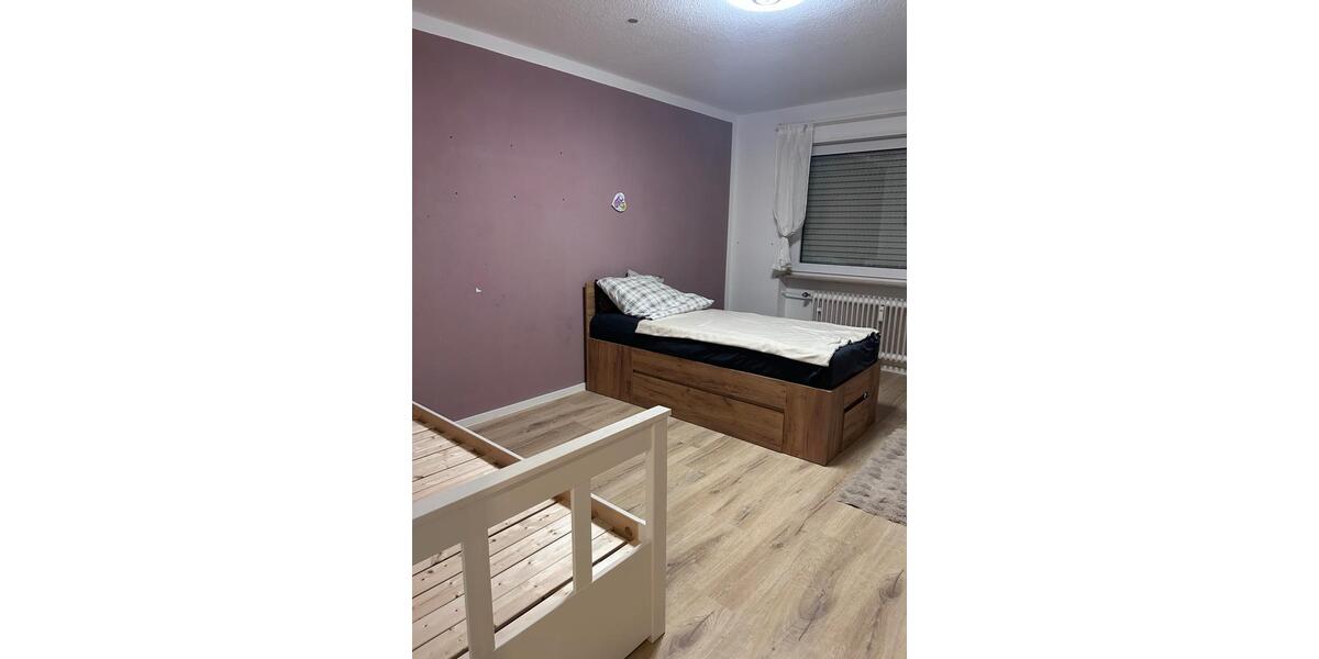 Hochparterre Schweinfurt Haardt - 3 Zimmer, 78 m&sup2;, 210.000&euro; | Angebot:24513787