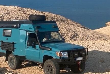 Toyota Land Cruiser 19.000 km 164.900 &euro; Wiesentheid 97353