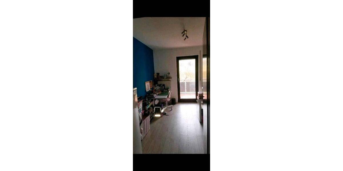 Etagenwohnung Üchtelhausen - 4 Zimmer, 115 m&sup2;, 750&euro; | Angebot:25973565