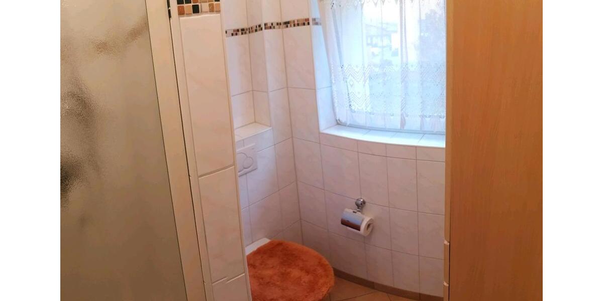 Erdgeschoßwohnung Schweinfurt Gartenstadt - 3 Zimmer, 74 m&sup2;, 1.000&euro; | Angebot:26464296