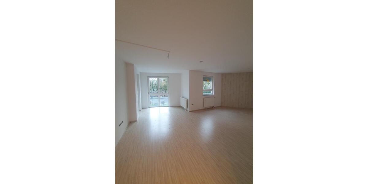 Etagenwohnung Schweinfurt Haardt - 3.5 Zimmer, 85 m&sup2;, 285.000&euro; | Angebot:27100751