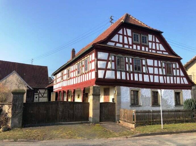 Einfamilienhaus Königsberg in Bayern Köslau - 1 Zimmer, 300 m&sup2;, 155.000&euro; | Angebot:25729002
