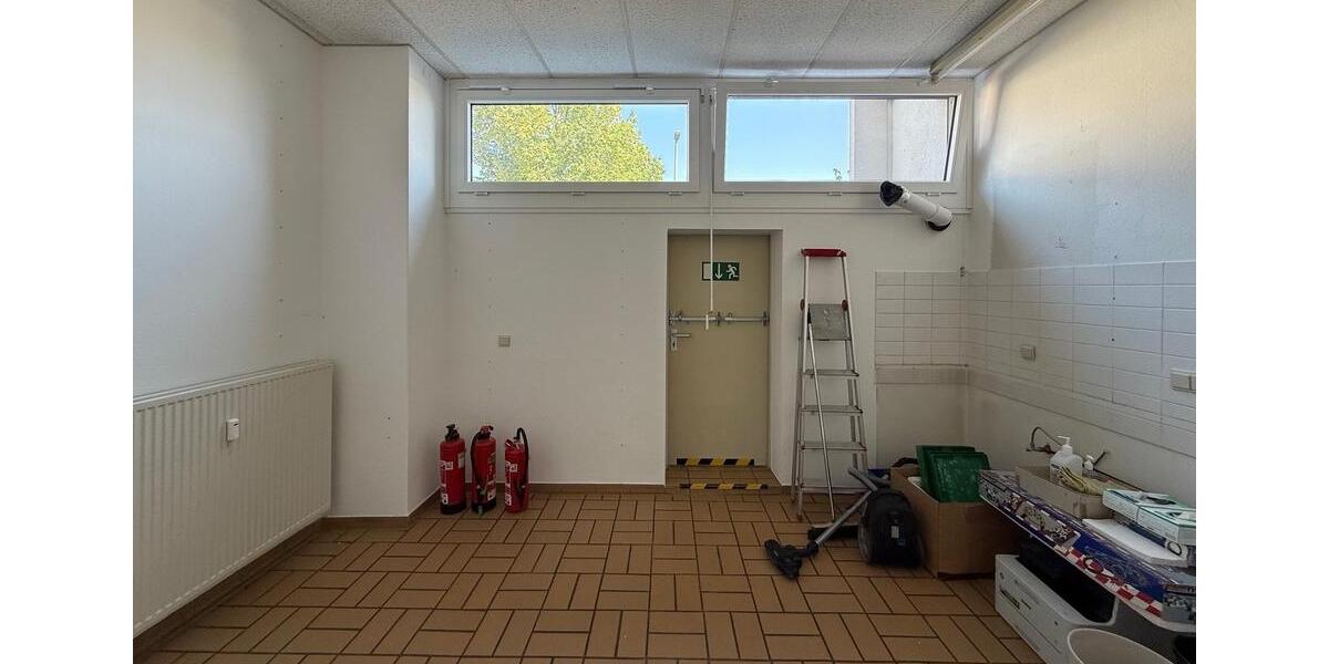 Gewerbeobjekt Niederwerrn - 1.250&euro; | Angebot:21237975