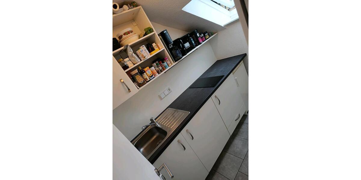 Dachgeschoßwohnung Schweinfurt Gartenstadt - 1 Zimmer, 27 m&sup2;, 340&euro; | Angebot:26021052