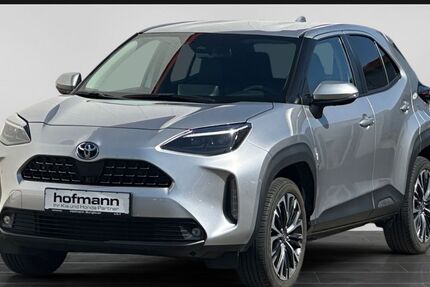 Toyota Yaris Cross 33.700 km 22.990 &euro; Burglauer 97724