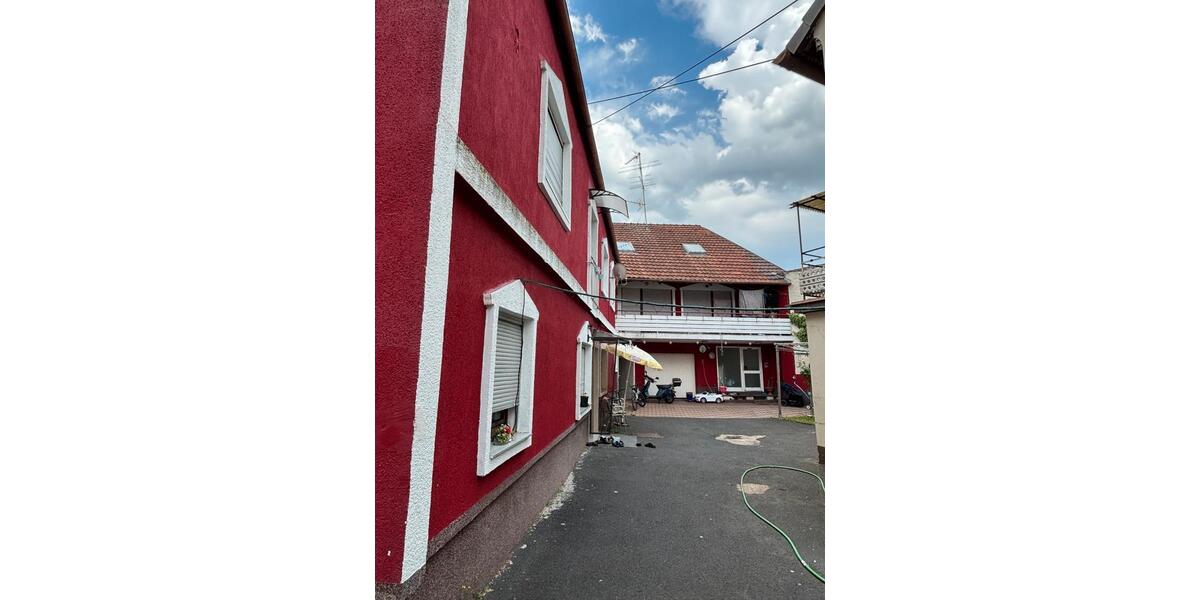 Mehrfamilienhaus, Wohnhaus Niederwerrn - 9 Zimmer, 243 m&sup2;, 420.000&euro; | Angebot:26942074