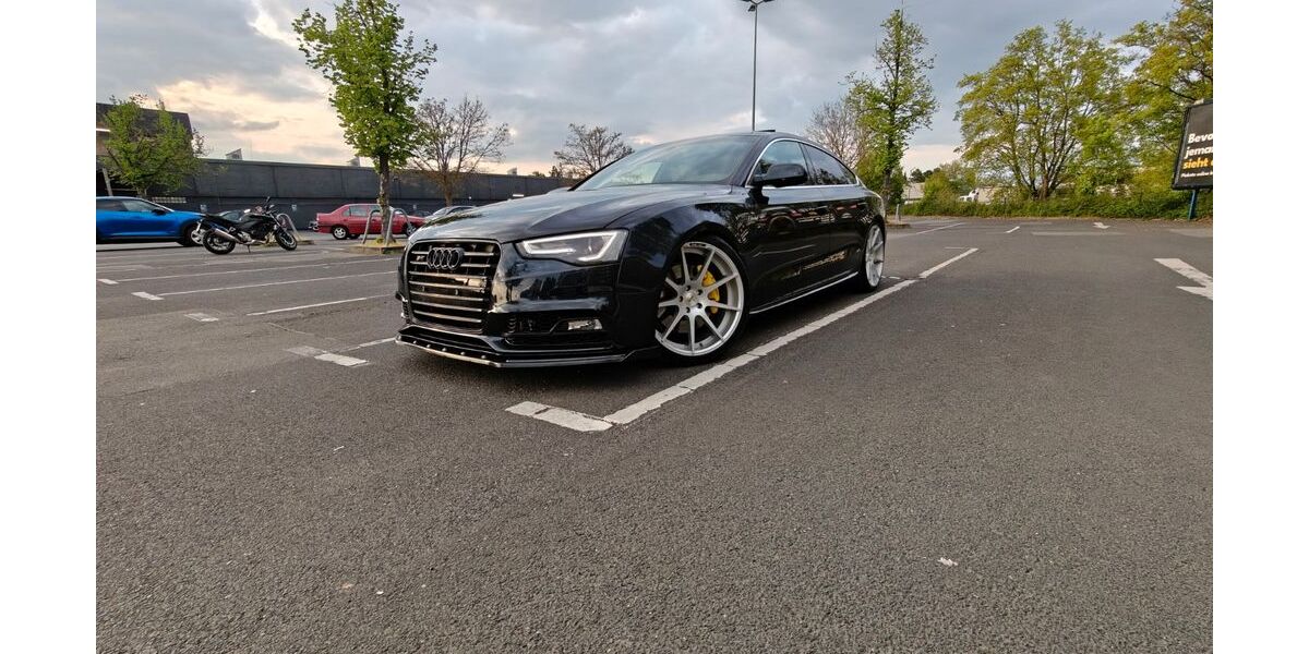 Audi A5 182.000 km 16.900 &euro; Estenfeld 97230