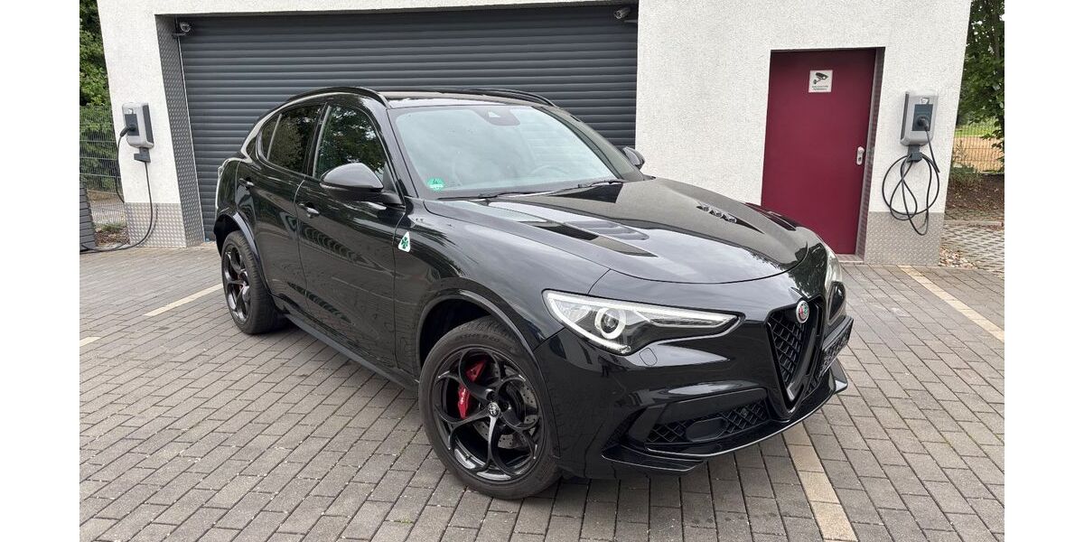 Alfa Romeo Stelvio 96.000 km 45.880 &euro; Volkach 97332