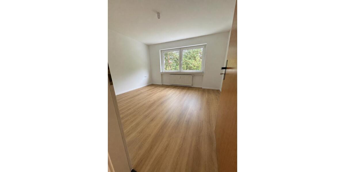 Hochparterre Schweinfurt Bellevue - 3.5 Zimmer, 80 m&sup2;, 215.000&euro; | Angebot:27271551