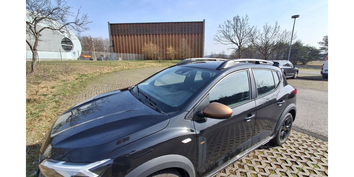 Dacia Sandero 12.000 km 16.800 &euro; Bad Kissingen 97688