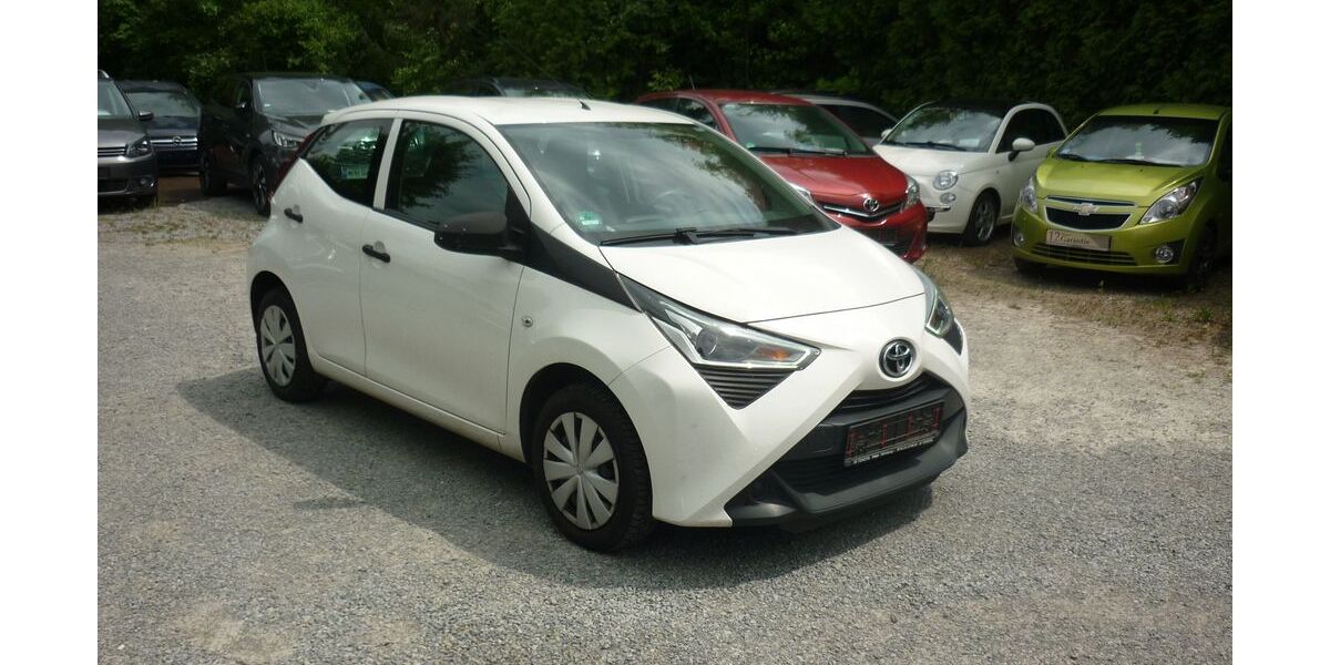 Toyota Aygo (X) 77.700 km 8.900 &euro; Estenfeld bei Würzburg 97230