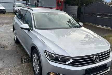 VW Passat 175.128 km 10.700 &euro; Zeil am Main 97475