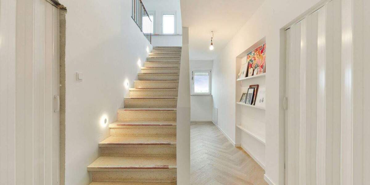 Einfamilienhaus Dittelbrunn Hambach - 6 Zimmer, 165 m&sup2;, 450.000&euro; | Angebot:25880167