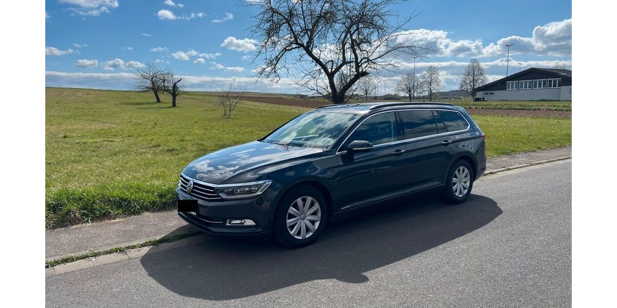 VW Passat Variant 142.590 km 16.999 &euro; Hergolshausen 97534