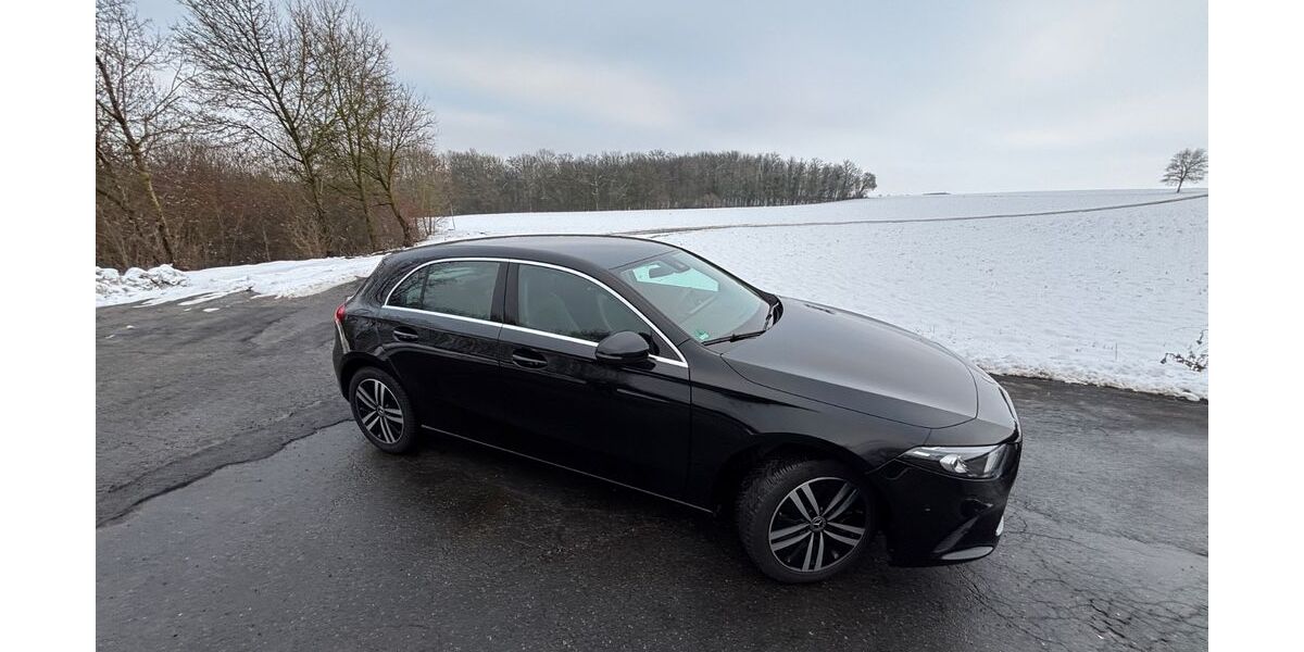 Mercedes-Benz A 250 16.000 km 27.800 &euro; Schwarzach 97359