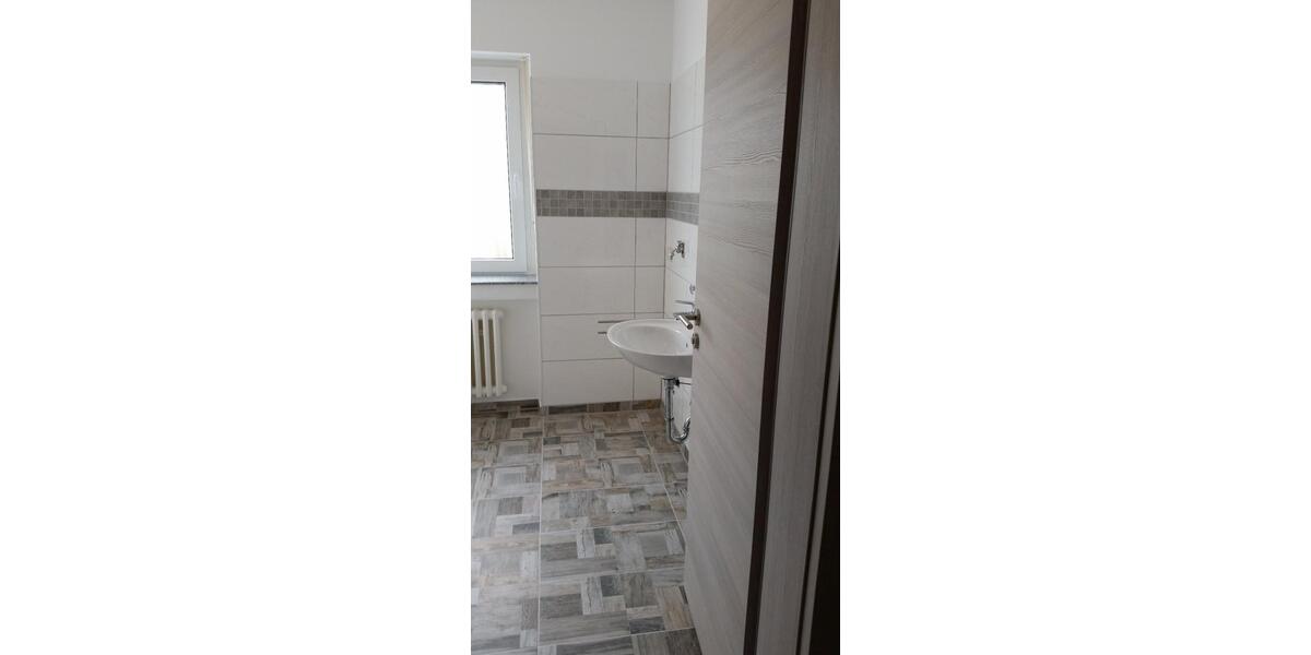 Etagenwohnung Schweinfurt Bellevue - 3 Zimmer, 80 m&sup2;, 730&euro; | Angebot:26000204
