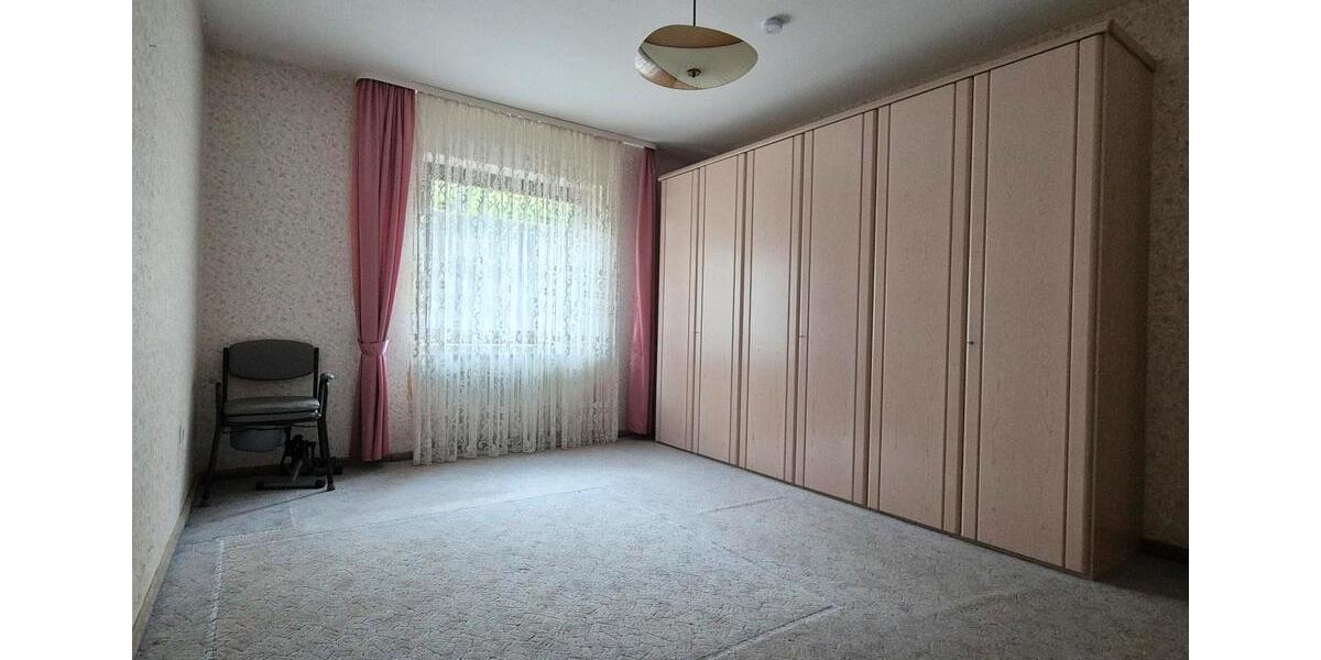 Mehrfamilienhaus, Wohnhaus Elfershausen - 5 Zimmer, 124 m&sup2;, 189.000&euro; | Angebot:24849046