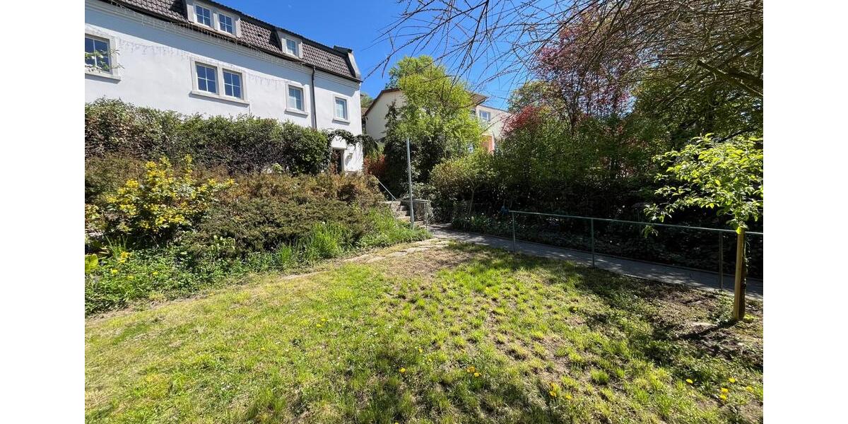 Einfamilienhaus Schweinfurt Haardt - 9 Zimmer, 182 m&sup2;, 399.000&euro; | Angebot:26517493