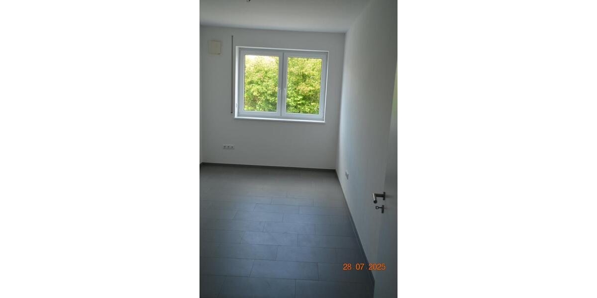 Etagenwohnung Schweinfurt Haardt - 3 Zimmer, 120 m&sup2;, 1.380&euro; | Angebot:25376386