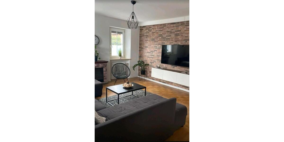 Erdgeschoßwohnung Volkach - 2 Zimmer, 70 m&sup2;, 750&euro; | Angebot:25422517