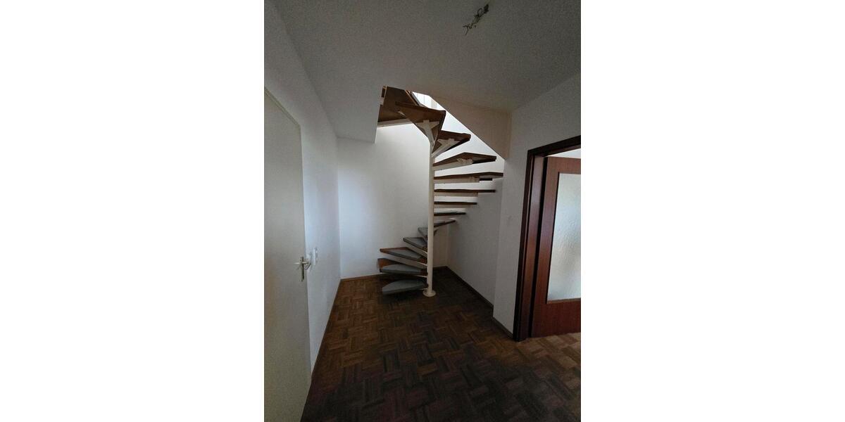 Maisonettenwohnung Schweinfurt Haardt - 4 Zimmer, 110 m&sup2;, 320.000&euro; | Angebot:27063777
